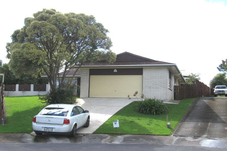 Photo of property in 26 Vanbrugh Place, Bucklands Beach, Auckland, 2014