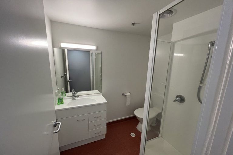 Photo of property in Orange Apartments/victoria Centr, 707/169 The Terrace, Wellington Central, Wellington, 6011