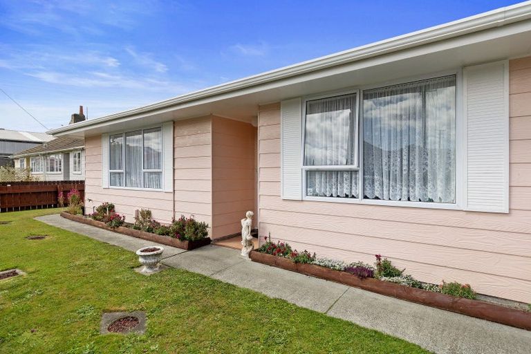 Photo of property in 50a Fisk Street, Naenae, Lower Hutt, 5011