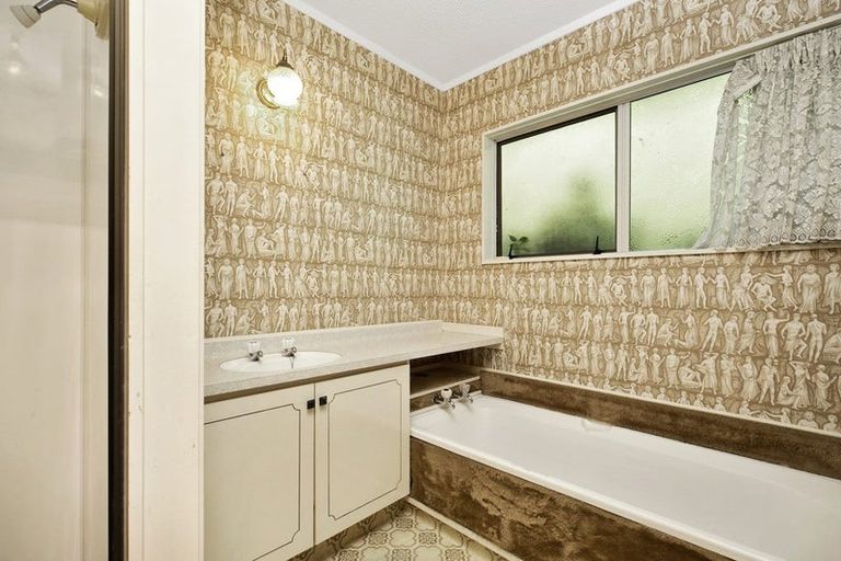 Photo of property in 10/40 Radiata Lane, Chatswood, Auckland, 0626