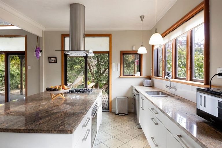 Photo of property in 31 Opoia Road, Hamilton East, Hamilton, 3216