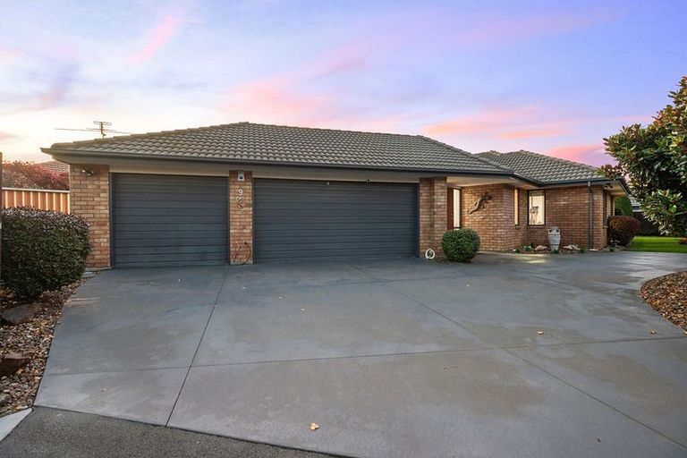 Photo of property in 9 Robinia Place, Wigram, Christchurch, 8042