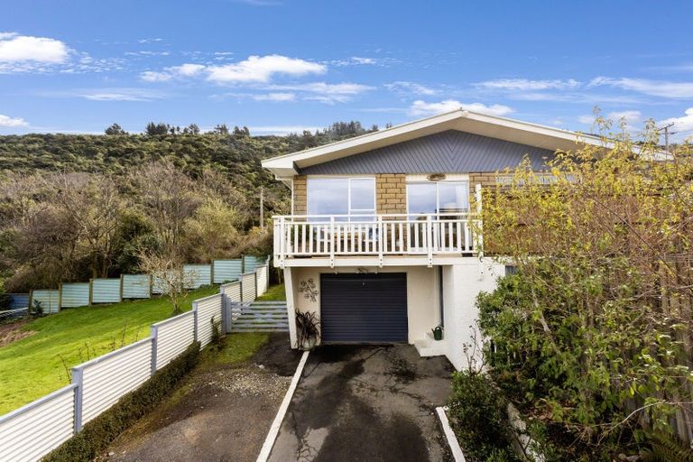 Photo of property in 10a Hinau Street, Ravensbourne, Dunedin, 9022