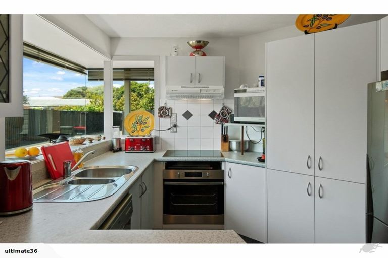 Photo of property in 1/10 Maryhill Avenue, Hoon Hay, Christchurch, 8025