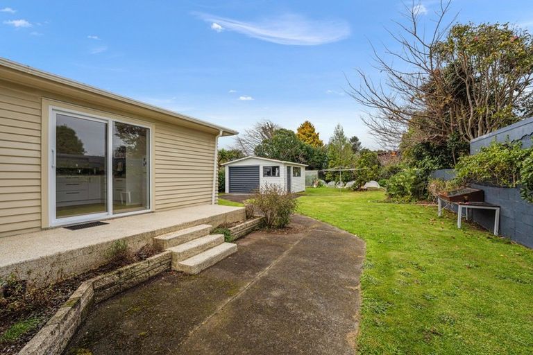 Photo of property in 10 Saxton Road, Upper Vogeltown, New Plymouth, 4310