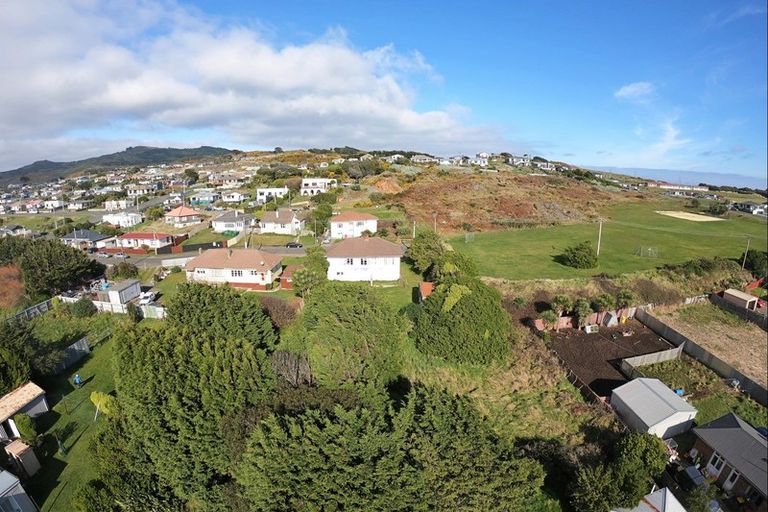 Photo of property in 24 Ocean Beach Road, Bluff, 9814