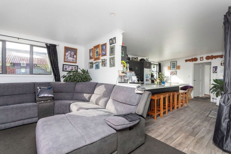 Photo of property in 6 Otanga Street, Dannevirke, 4930