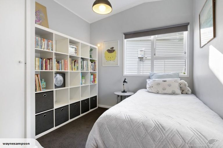 Photo of property in 9 Ardross Avenue, Khandallah, Wellington, 6035