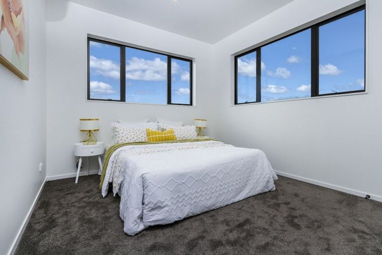 Photo of property in 31c Linwood Avenue, Forrest Hill, Auckland, 0620