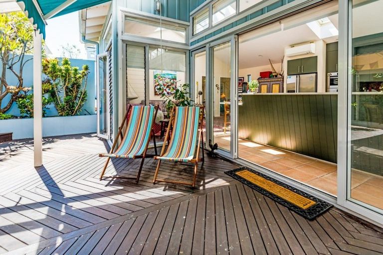 Photo of property in 43a Clarence Street, Devonport, Auckland, 0624