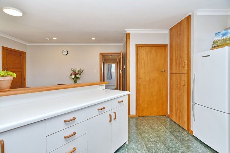 Photo of property in 6 Fairmont Place, Hornby, Christchurch, 8042