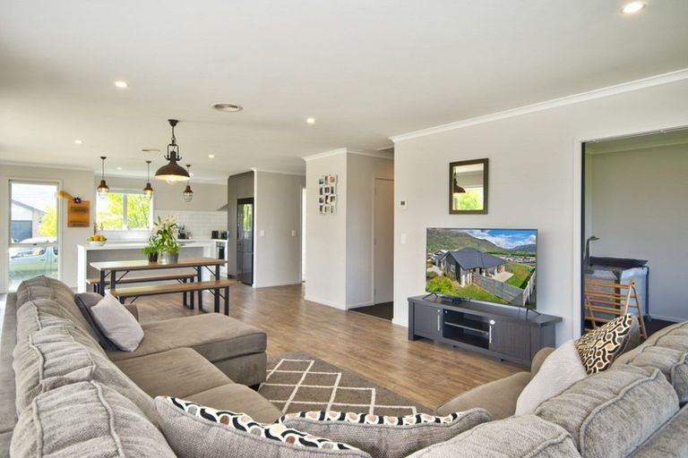 Photo of property in 11 Marston Road, Lower Shotover, Queenstown, 9304