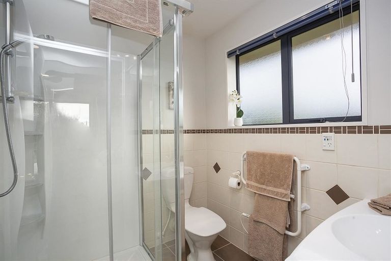 Photo of property in 8 Takahe Terrace, Gore, 9710