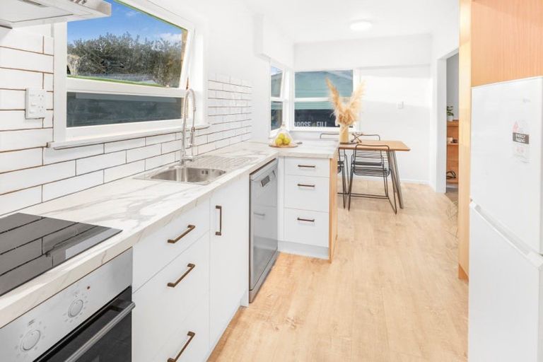 Photo of property in 91 Lewis Street, Glenview, Hamilton, 3206