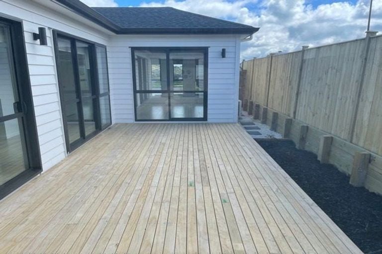 Photo of property in 29 Ta Moko Drive, Gulf Harbour, Whangaparaoa, 0930