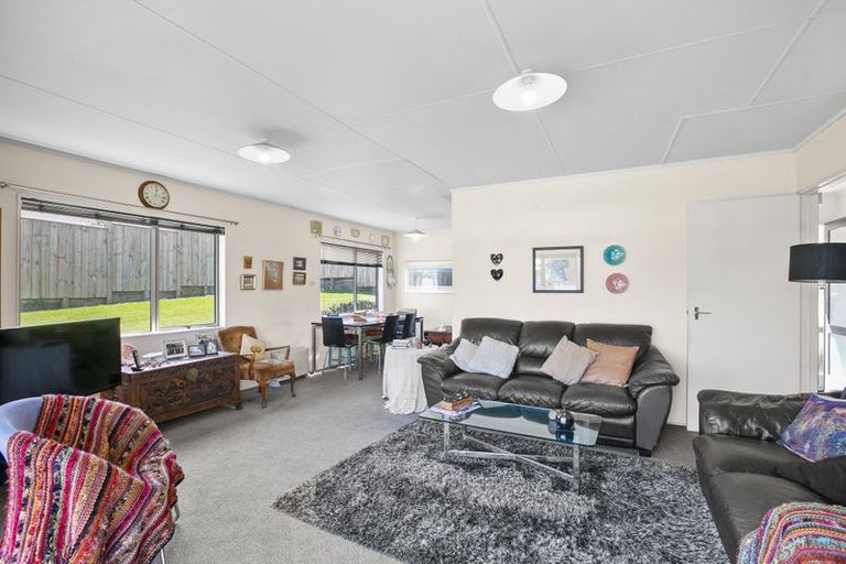 Photo of property in 7 Tahurangi Place, Spotswood, New Plymouth, 4310