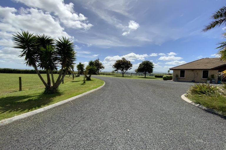Photo of property in 205 Native Road, Pukekawa, Tuakau, 2696