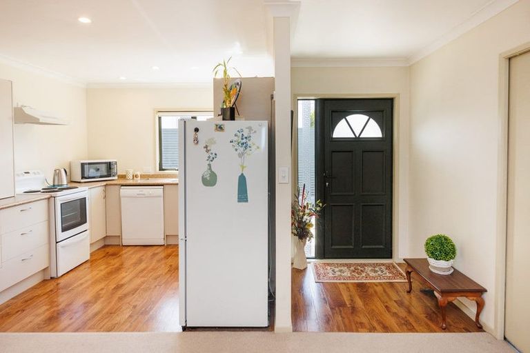 Photo of property in 102a Derby Street, Feilding, 4702