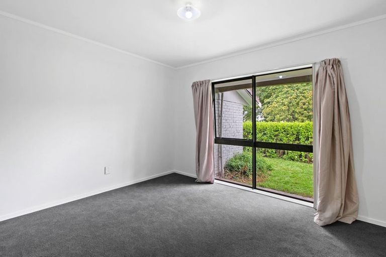 Photo of property in 63 Chedworth Avenue, Chedworth, Hamilton, 3210