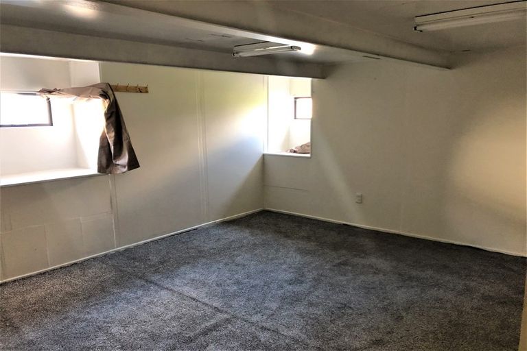 Photo of property in 259 Don Buck Road, Massey, Auckland, 0614