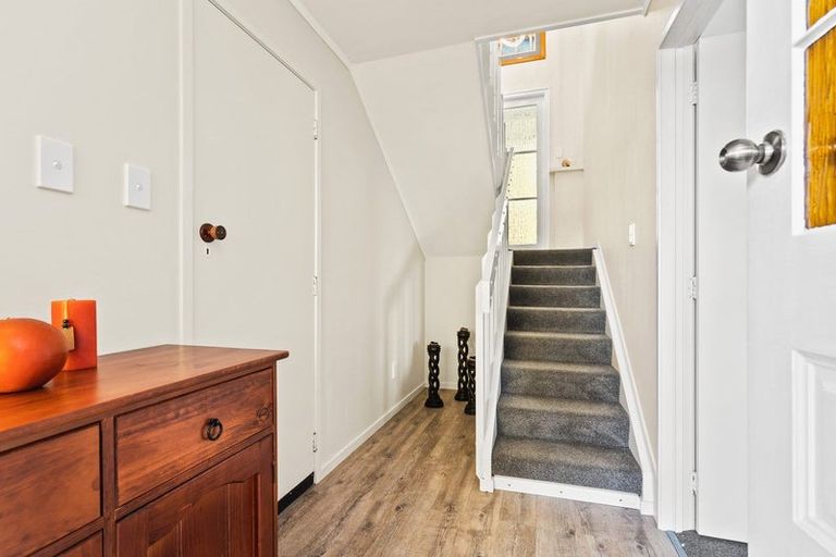 Photo of property in 19 Raumati Crescent, Onerahi, Whangarei, 0110