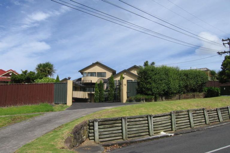 Photo of property in 12 Park Rise, Campbells Bay, Auckland, 0630