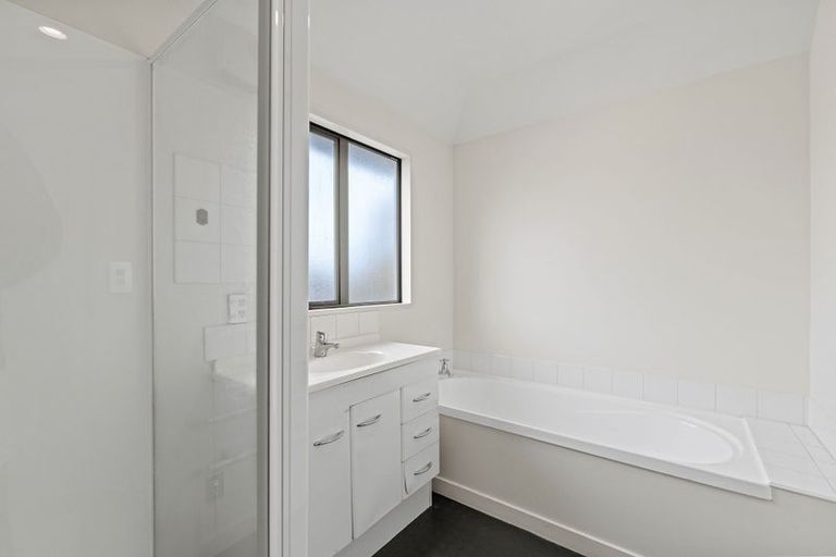 Photo of property in 1a Trist Place, Edgeware, Christchurch, 8013