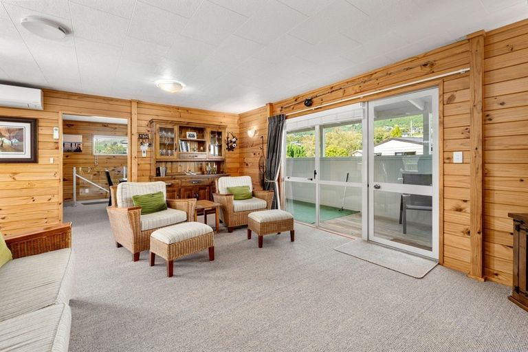 Photo of property in 26 Angela Place, Kinloch, Taupo, 3377