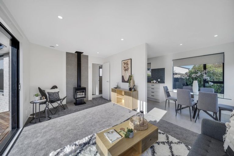 Photo of property in 11 Philomel Street, North New Brighton, Christchurch, 8083