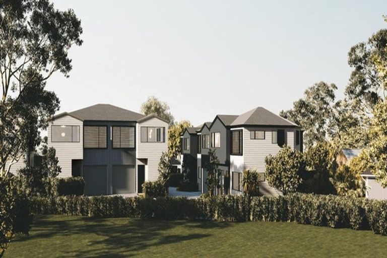 Photo of property in 12 Taupo Street, Green Bay, Auckland, 0604