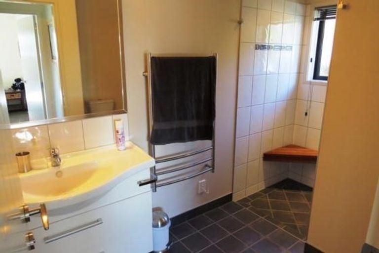 Photo of property in 2/20 Cherry Lane, Acacia Bay, Taupo, 3330