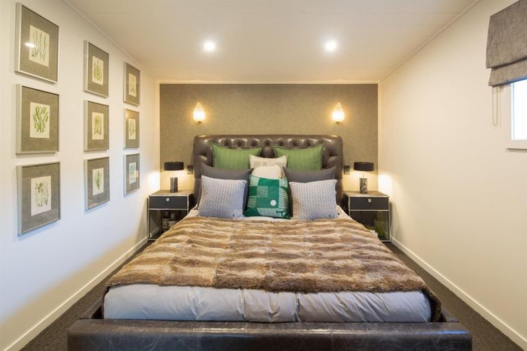 Photo of property in 32 Flynn Lane, Arrowtown, 9302