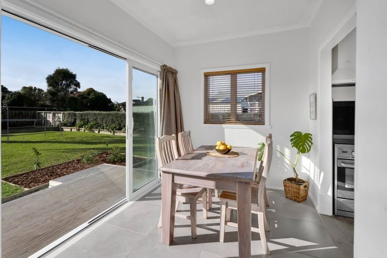 Photo of property in 147 Tasman Street, Opunake, 4616