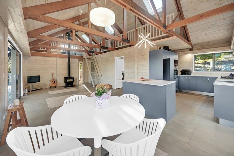 Photo of property in 221a Te Wahapu Road, Russell, 0272