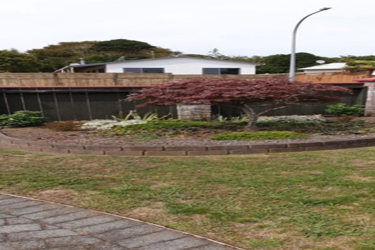 Photo of property in 2a Mace Street, Waitara, 4320