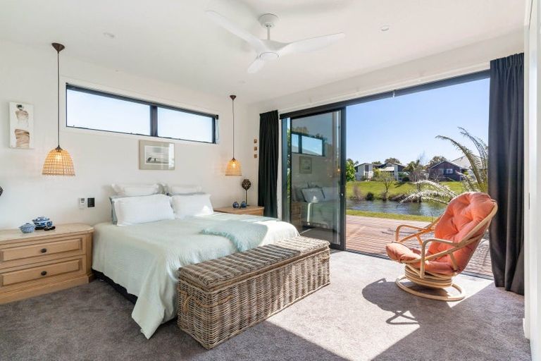 Photo of property in 15 Forstera Way, Papamoa Beach, Papamoa, 3118