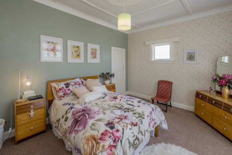 Photo of property in 2 Shamrock Street, Levin, 5510