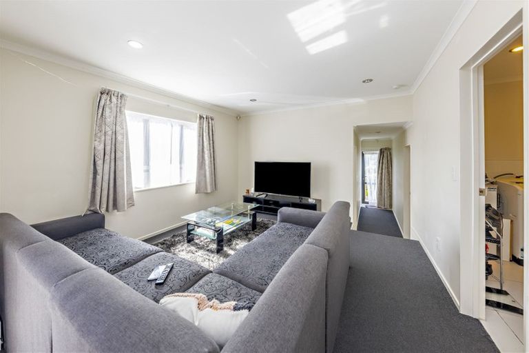 Photo of property in 33a Graeme Avenue, Mangere East, Auckland, 2024