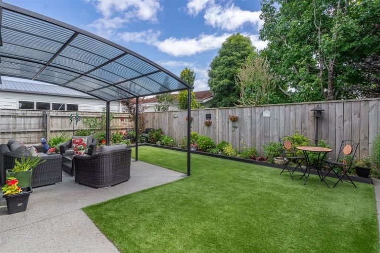 Photo of property in 42a Cole Street, Masterton, 5810