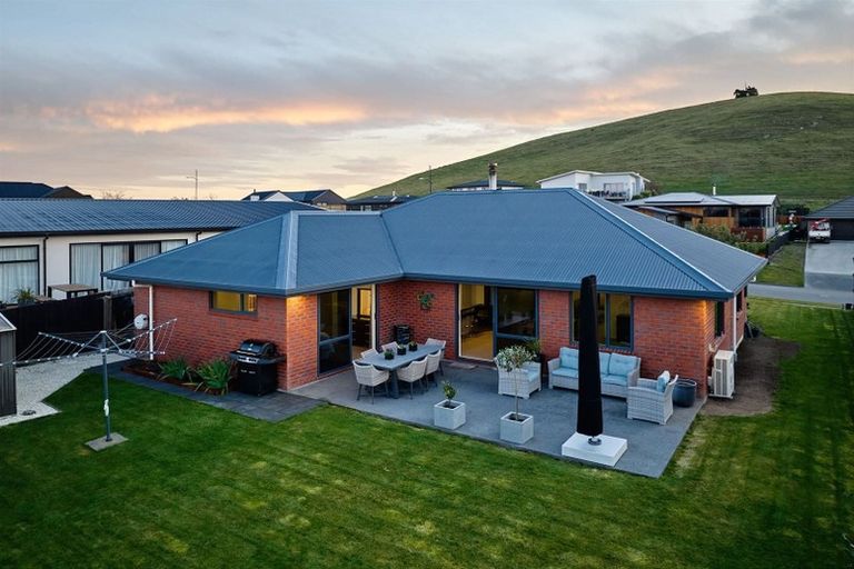 Photo of property in 76 Shearwater Drive, Kaikoura, 7300