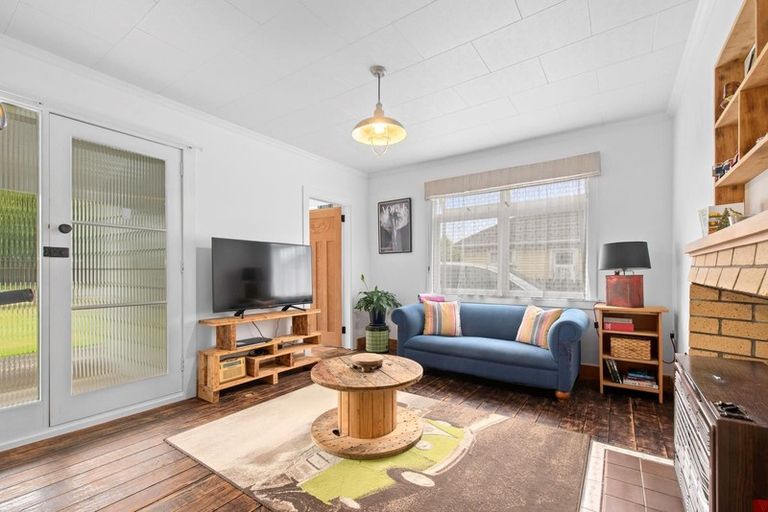 Photo of property in 11 Devon Street, Glenholme, Rotorua, 3010