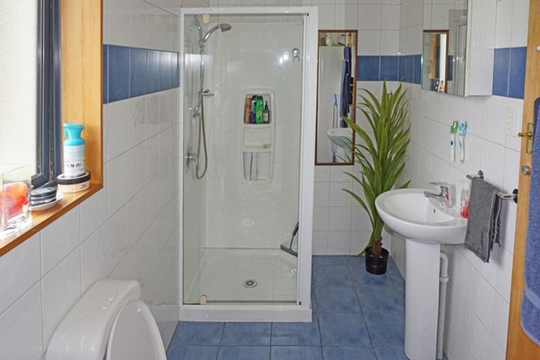 Photo of property in 24 Dundee Street, Strathern, Invercargill, 9812