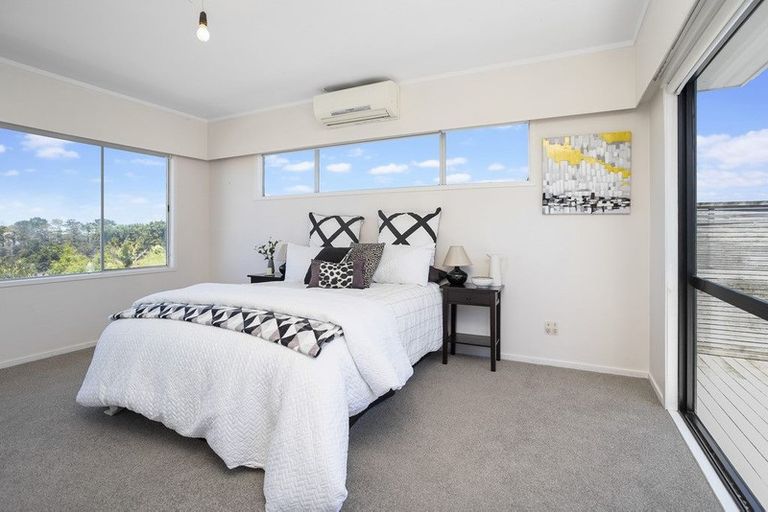 Photo of property in 31 Huka Road, Birkenhead, Auckland, 0626