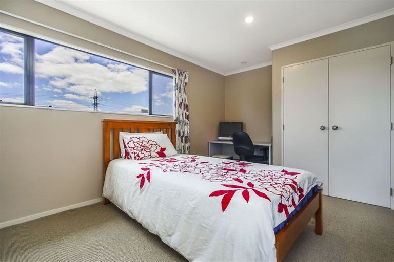 Photo of property in 6 Thistlewood Avenue, Hamilton East, Hamilton, 3216