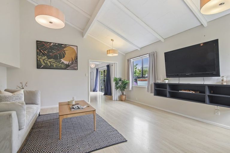 Photo of property in 61 Seddon Street, Rangiora, 7400