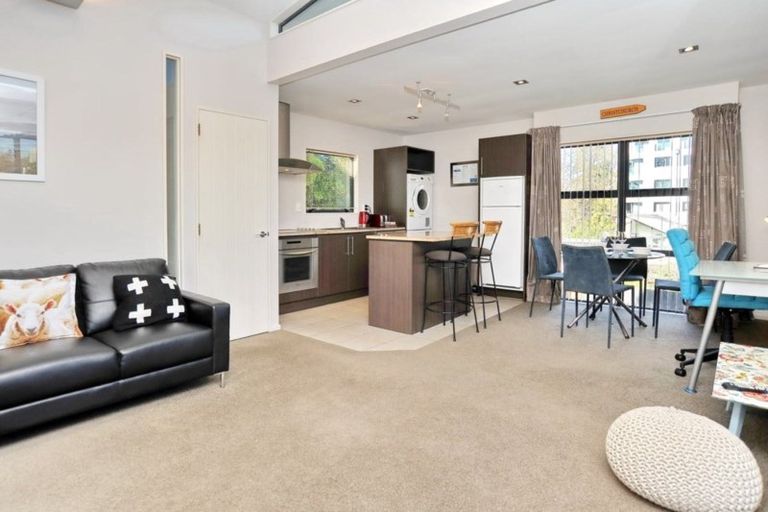 Photo of property in 4/65 Carlton Mill Road, Merivale, Christchurch, 8014