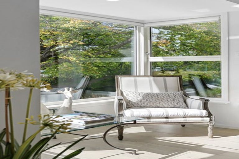 Photo of property in 56 Garden Road, Merivale, Christchurch, 8014