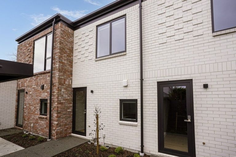 Photo of property in 3/60 Derby Street, St Albans, Christchurch, 8014