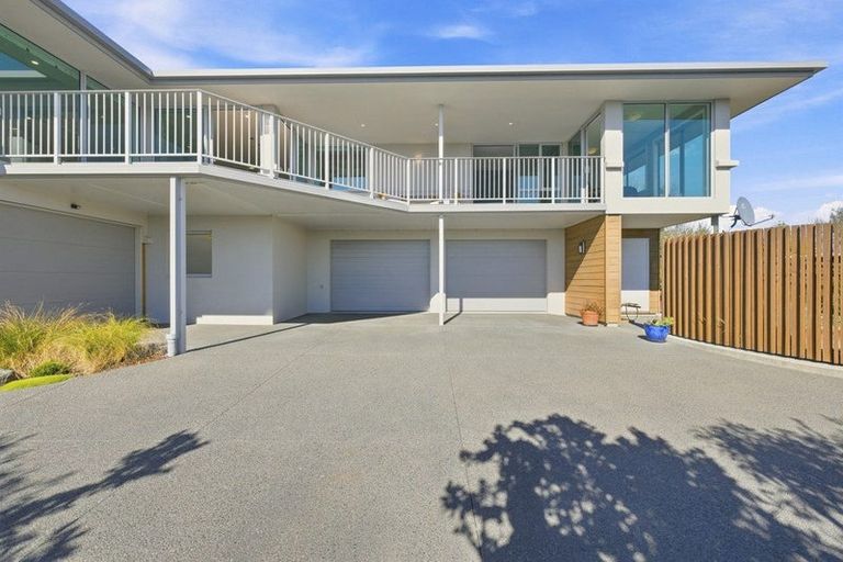 Photo of property in 271 Cannon Hill Crescent, Mount Pleasant, Christchurch, 8081