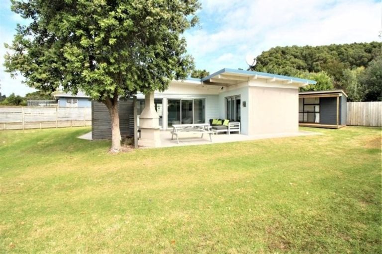 Photo of property in 44 Mako Avenue, Whiritoa, Whangamata, 3691